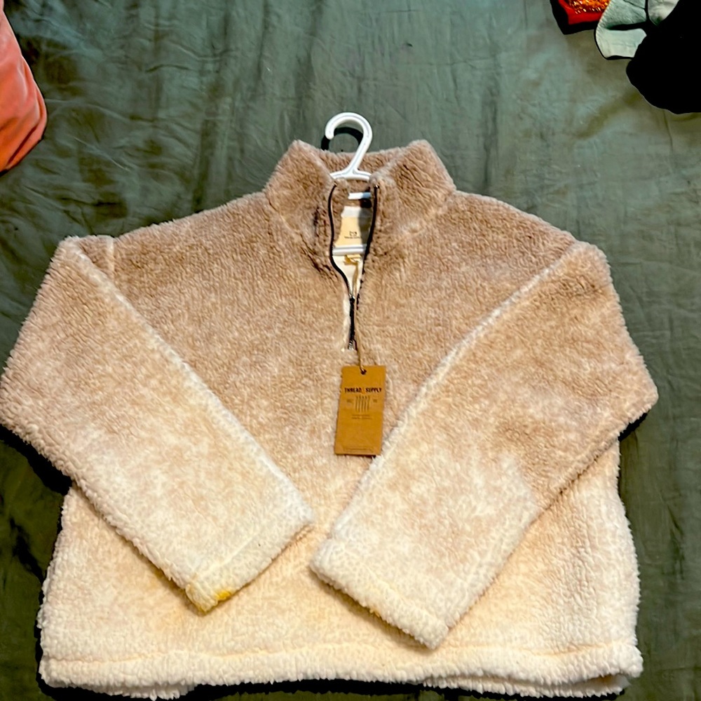 Thread & Supply sweater L NWT